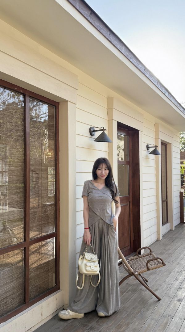 V領顯瘦繞脖套裝 