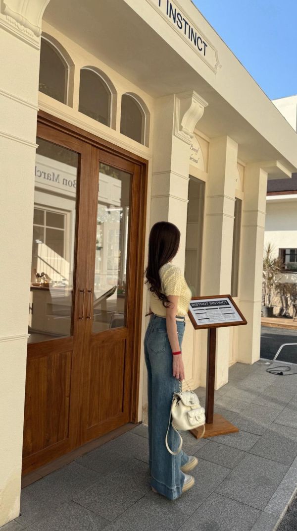 薄款四面彈牛仔褲（附皮帶） 