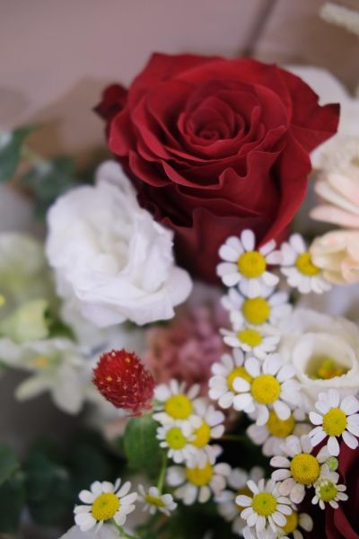 七夕限定浪漫款花束｜闆娘客製 情人節花束 玫瑰花束 玫瑰花 浪漫花束 台北花店 中山區花店 客制花束