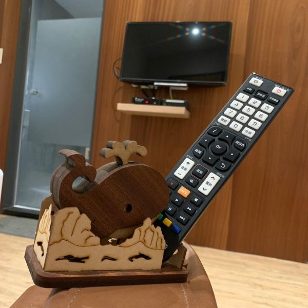 現貨【鯊魚/章魚/鯨魚 手機架】DIY 組裝 木製玩具 模型 動手做 手機架 聖誕節 交換禮物 可愛 療癒 