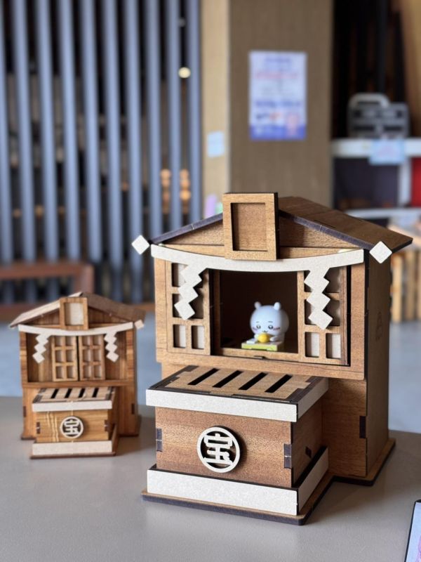 巨大化 | 神社存錢筒 公仔擺件 