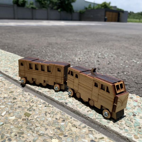 【全館現貨】卷木森活館【小火車】手作 DIY 組裝 木製玩具 動手做 交通工具 模型 玩具車 火車 