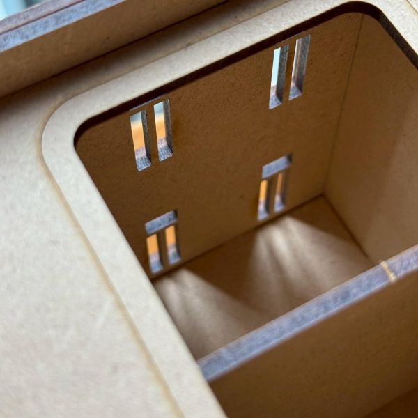 【現貨】筆筒 桌上收納 木製筆筒 文具收納 創意筆筒 桌面收納 桌面小物 辦公室收納 禮品 鹿港 餅店 建築物 