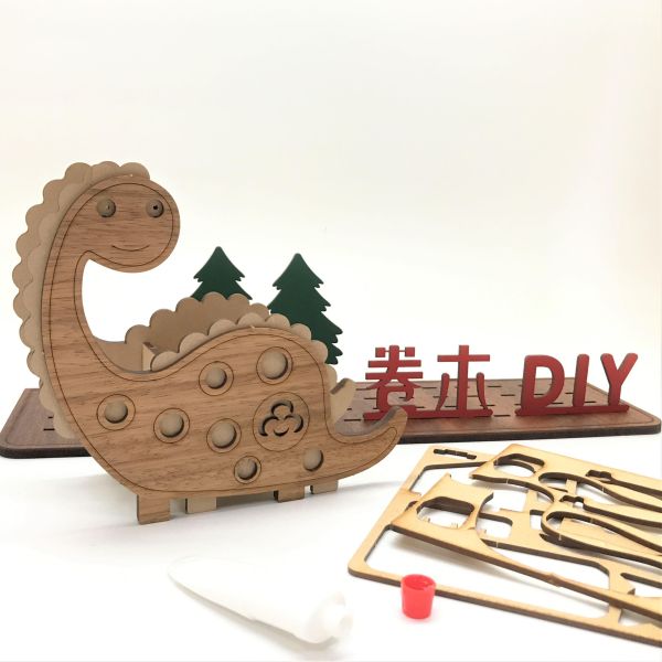 【全館現貨】卷木森活館【脖子短短 腕龍筆筒】恐龍 造型 DIY 組裝 木製玩具 模型 動手做 兒童玩具 辦公室 