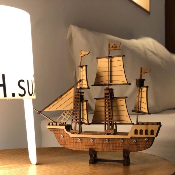 【現貨】手作DIY【大船入港 一帆風順 帆船】達人等級 組裝 木製玩具 模型 海賊王 動手做 兒童玩具 擺飾 霸氣 畢業 