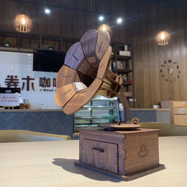 【手作DIY】留聲機 收納盒 組裝 木製擺飾 木質 質感情人節 畢業 