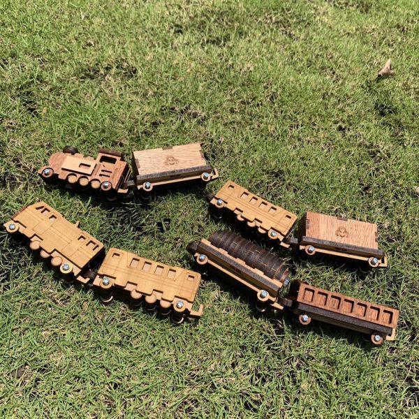 【全館現貨】卷木森活館【小火車】手作 DIY 組裝 木製玩具 動手做 交通工具 模型 玩具車 火車 