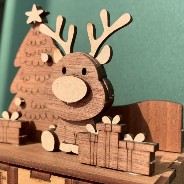 現貨【麋鹿 萬年曆】手作DIY 馴鹿 組裝 交換禮物 木製 動手做 聖誕節 辦公室小物 療育 療癒 聖誕禮物 可愛 