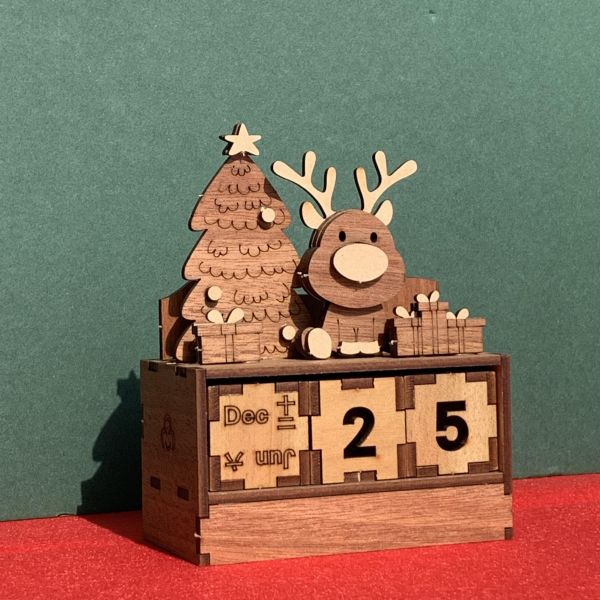 現貨【麋鹿 萬年曆】手作DIY 馴鹿 組裝 交換禮物 木製 動手做 聖誕節 辦公室小物 療育 療癒 聖誕禮物 可愛 