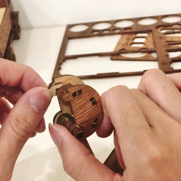 【全館現貨】卷木森活館【挖土機】DIY 組裝 木製玩具 動手做 交通工具 模型車 玩具車 車車玩具 質感 