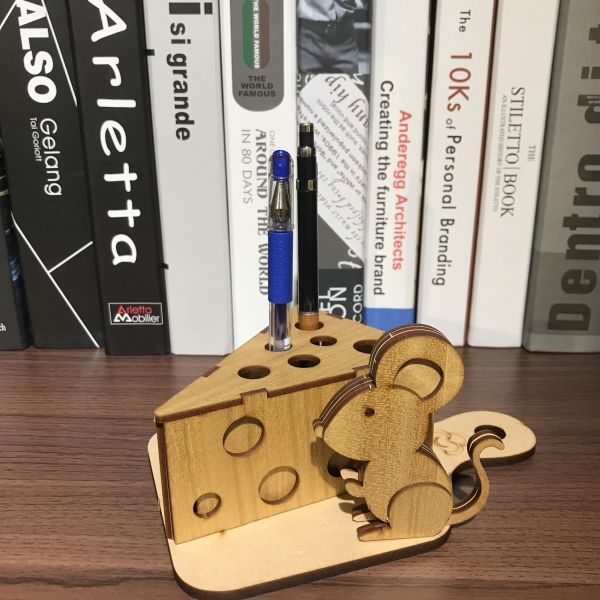 【全館現貨】卷木森活館【黃金鼠筆筒】DIY 組裝 木製玩具 模型 動手做 辦公室 小物 收納 