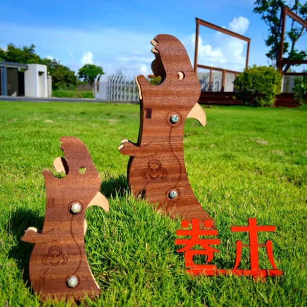 【全館現貨】卷木森活館【大／小 暴龍造型 戰鬥陀螺】DIY 組裝 木製玩具 模型 動手做 兒童玩具 雙人 多人對戰 團體遊戲 