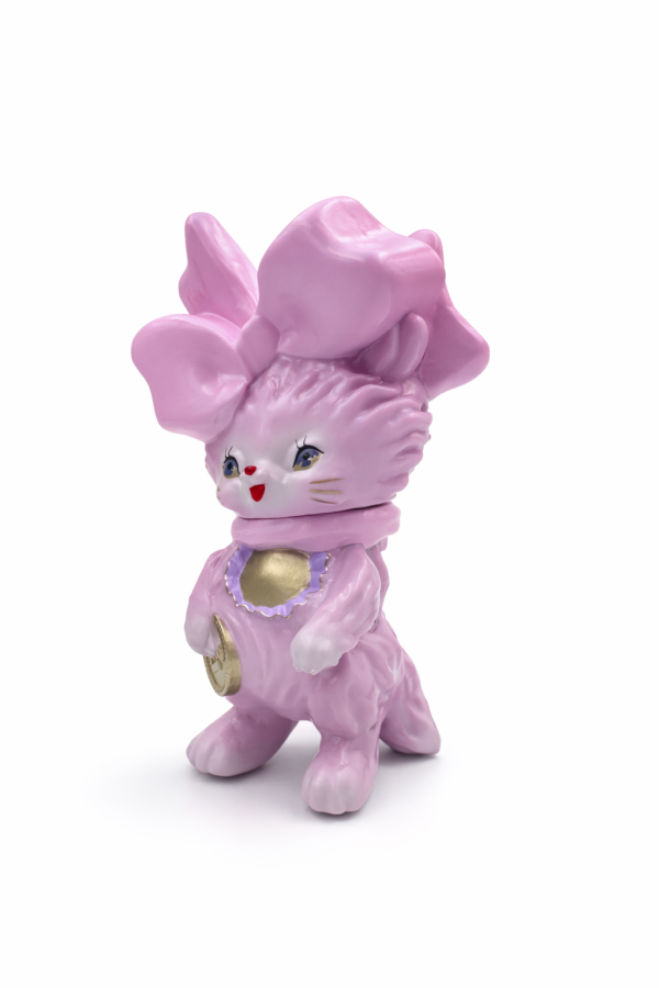 BABKat Vinyl Toy – Cherry Heart Edition Ms LUTRA
BABKat
ms_lutra
軟膠公仔
Vinyl Toy
藝術玩具收藏
日本設計師公仔
日系暗黑可愛
角色公仔
限量公仔