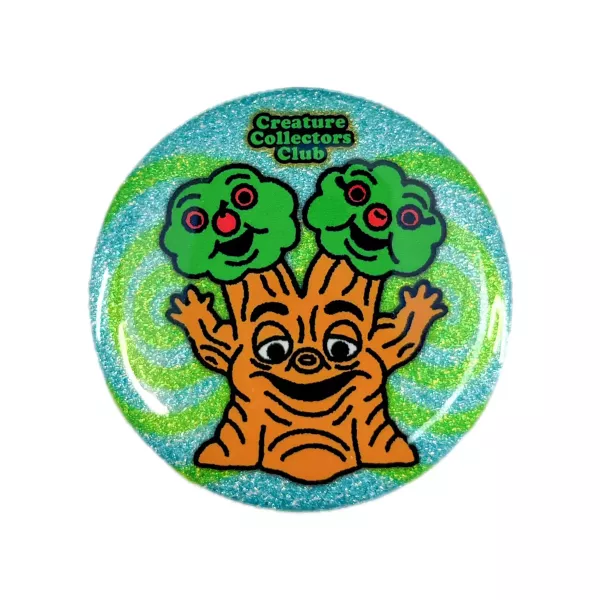 不明生物俱樂部｜角色插畫徽章 不明生物俱樂部, Creature Collectors Club, 插畫徽章, 角色徽章, 可愛徽章, 插畫周邊, 原創設計, 怪奇風格, 徽章收藏, 包包配件