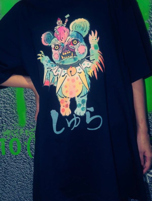 A.M.F x 大柴裕豪。聯名penny T-shirt 街頭惡霸, STREETGANG, SPACE3,
軟膠設計師, 軟膠玩具, Art Toy, Sofubi,
mint, 大柴裕豪, 刺青藝術,
聯名T-shirt, 展覽限定商品,
街頭藝術服飾, 官方展覽周邊