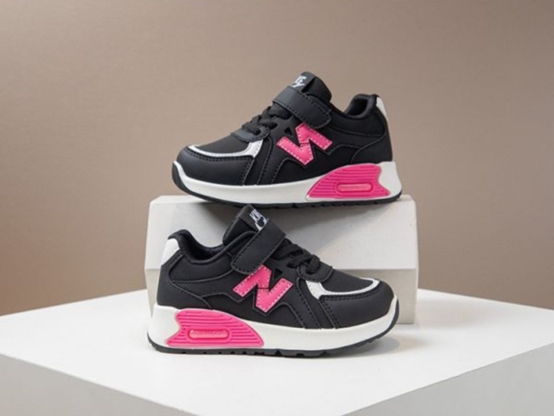 【預購】LIN004韓版男/女童軟底百搭時尚中大童鞋(16~21.5)【一雙就免運】 韓版男童寶寶鞋小白鞋學步鞋