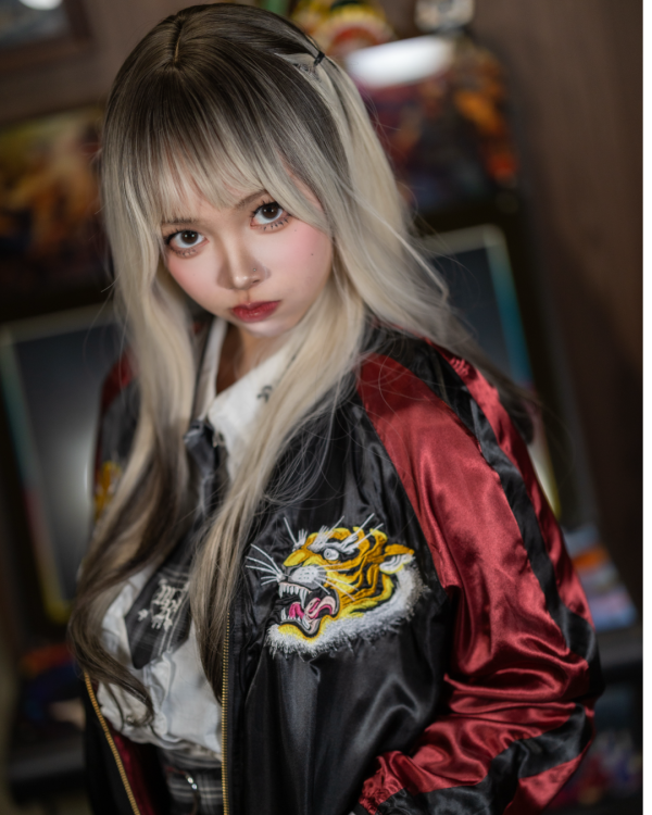 龍爭虎鬥(紅) 雙面穿橫須賀外套 