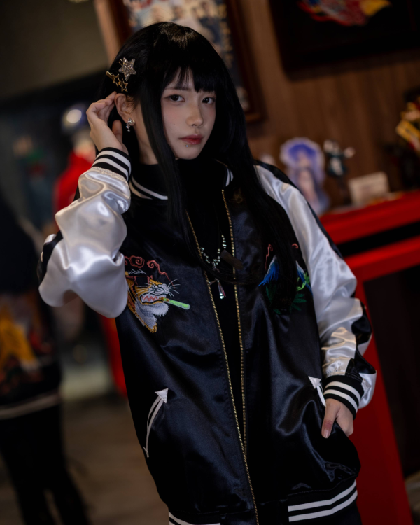 快樂老虎 橫須賀外套 