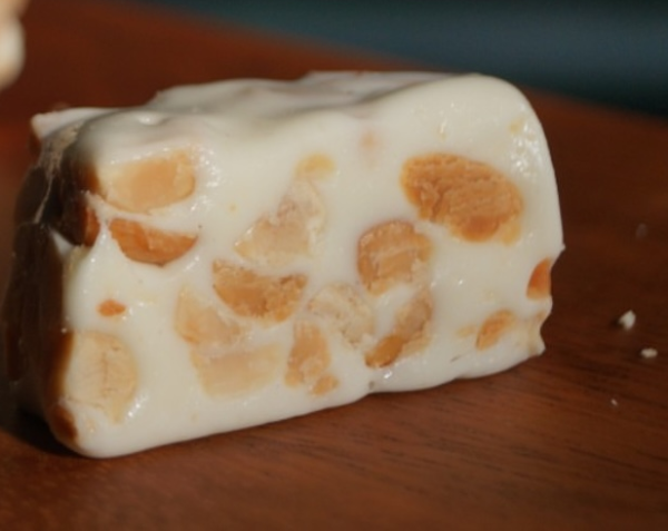 原味花生 手工牛軋糖
無使用蔗糖
接單現做