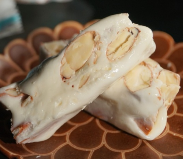 原味花生 手工牛軋糖
無使用蔗糖
接單現做