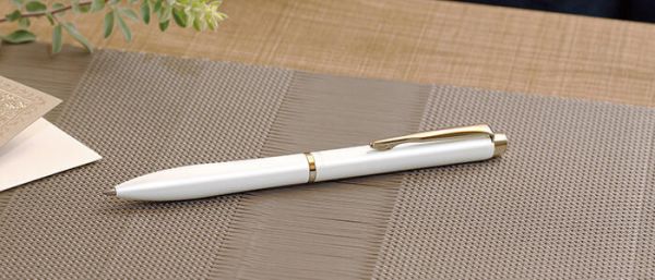 日本 Pilot百樂 Acro DRIVE 金屬輕油原子筆(BDR-3SR)筆芯 黑 0.7mm 7色筆桿可選 