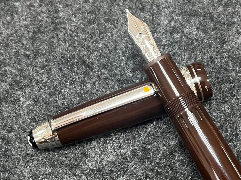 MONTBLANC萬寶龍 Meisterstück 146 小王子系列 棕色中班鋼筆 14K筆尖 (119659) 