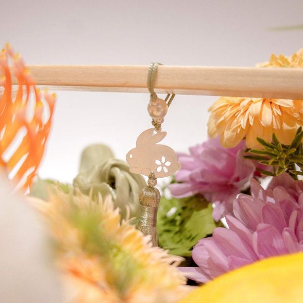 【中秋限定】柚見花香：提籃花禮X絲巾綁花手作 Mid-Autumn Pomelo Bloom：Basket Floral & Scarf Flower Workshop 中秋花藝課程、中秋手作課程、花藝體驗課、提籃花藝、絲巾綁花