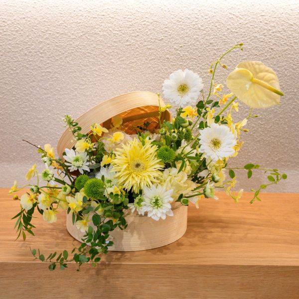 【春季限定】初春日常：小器花藝手作 Early Spring Living：Floral Workshop with Everyday Objects 