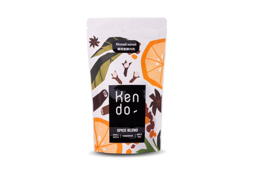 庫姆里蘇內利	Khmeli suneli 蘇姆里庫內利, 高加索綜合香料, 格魯吉亞香料, 喬治亞香料, Khmeli Suneli, 高加索燉肉, 異國風味燉菜