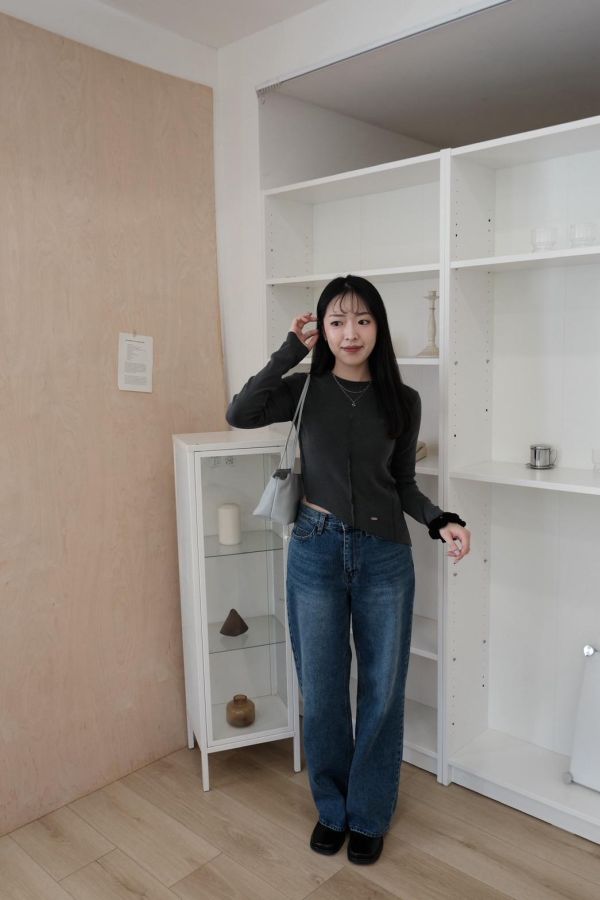 復古藍落地直筒牛仔褲 