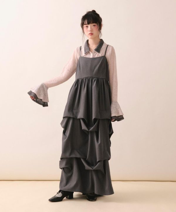 褶皺蓬鬆吊帶洋 