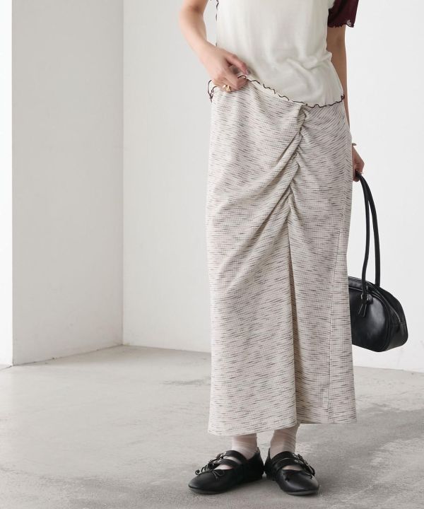 褶皺剪裁長裙 