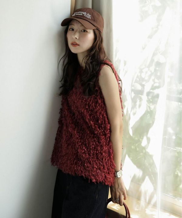 羽毛流蘇背心 