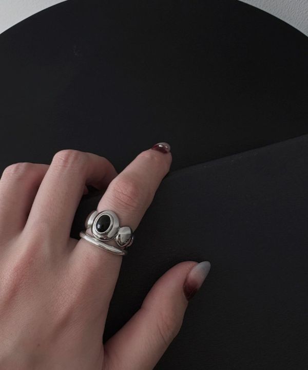 黑寶石復古銀戒 