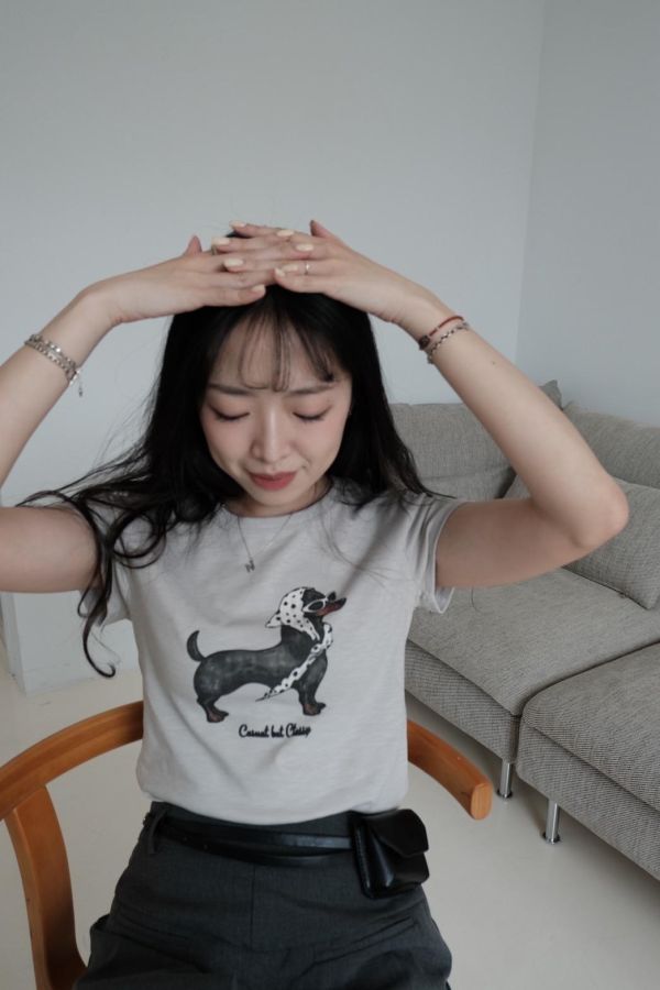 法式臘腸印花TEE 