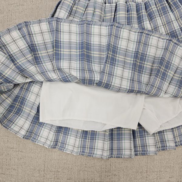 鬆緊腰藍格子安全褲百褶裙 二手女裙褲 / 長裙短裙 / 長褲短褲 / 穿搭推薦 / 高CP服飾