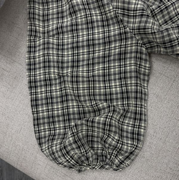 方領格紋澎袖上衣 女上衣,二手女裝,穿搭,上衣,外套,襯衫 格紋 方領 澎袖