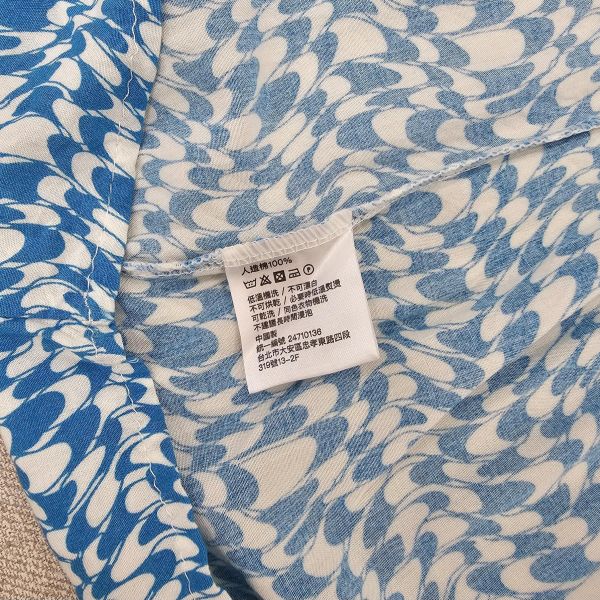 藍無袖薄款印花洋裝 二手女裙褲 / 長裙短裙 / 長褲短褲 / 穿搭推薦 / 高CP服飾