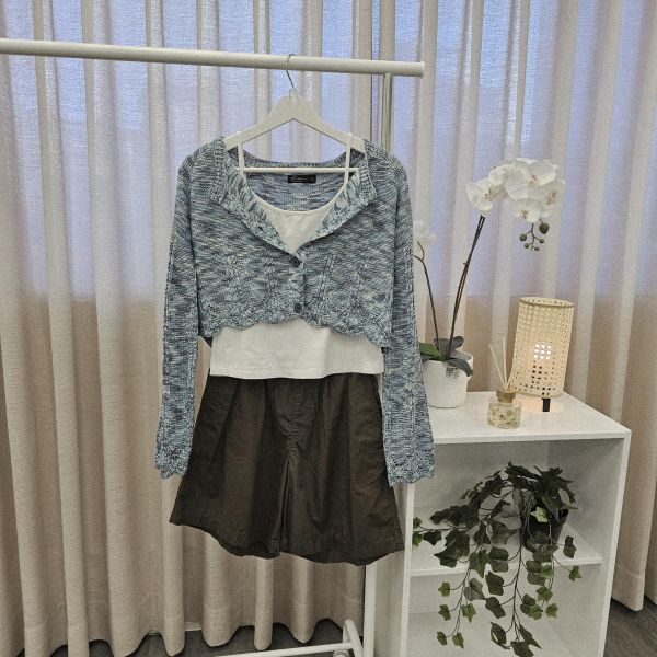 深棕挺版抽繩薄短褲 二手女裙褲 / 長裙短裙 / 長褲短褲 / 穿搭推薦 / 高CP服飾