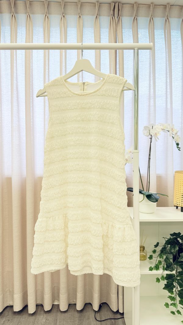 日系泡泡連身裙 二手女裙褲,長裙,短裙,長褲,短褲,穿搭推薦,高CP服飾,洋裝,吊帶褲,吊帶裙 泡泡裙