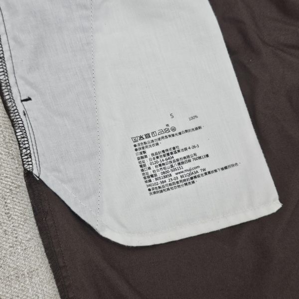 深棕挺版抽繩薄短褲 二手女裙褲 / 長裙短裙 / 長褲短褲 / 穿搭推薦 / 高CP服飾