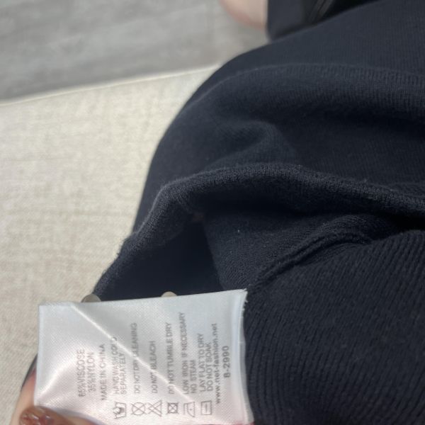 黑色開岔長裙 二手女裙褲,長裙,短裙,長褲,短褲,穿搭推薦,高CP服飾,洋裝,吊帶褲,吊帶裙