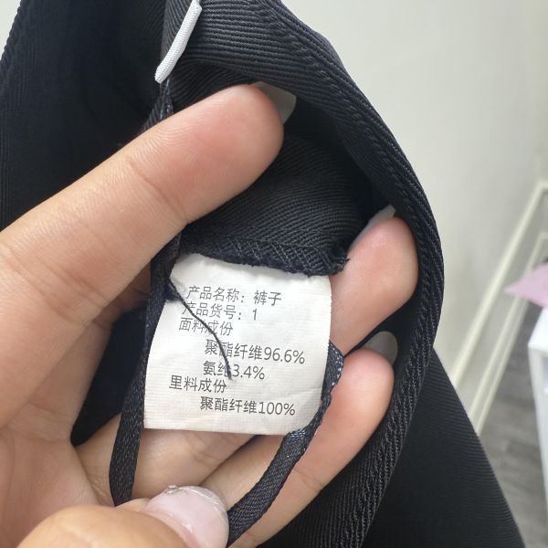 黑色西裝褲 二手女裙褲,長裙,短裙,長褲,短褲,穿搭推薦,高CP服飾,洋裝,吊帶褲,吊帶裙