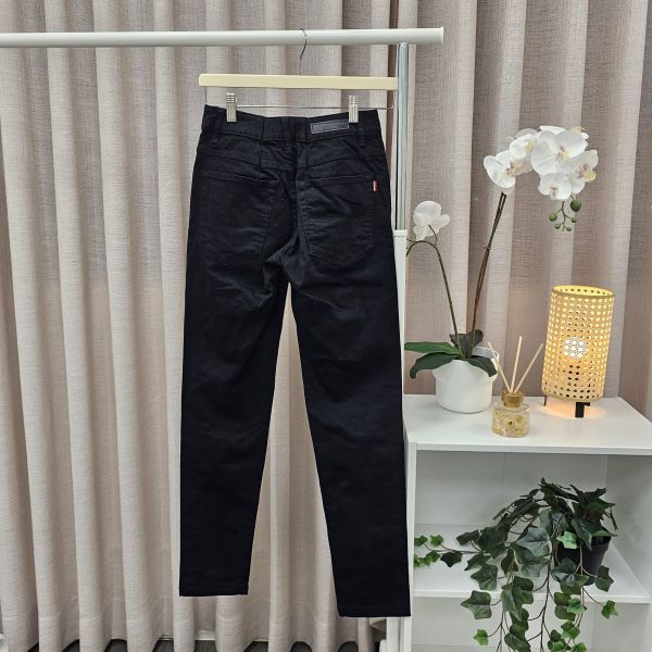 黑窄版長褲 二手女裙褲 / 長褲短褲 / 穿搭推薦 / 高CP服飾