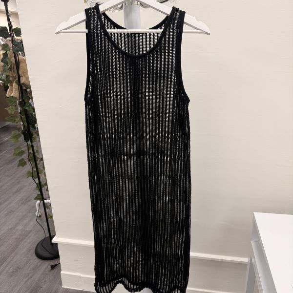 黑色網眼簍空背心 女上衣,二手女裝,穿搭,上衣,外套,襯衫