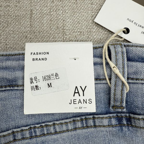 開岔牛仔短裙 二手女裙褲,長裙,短裙,長褲,短褲,穿搭推薦,高CP服飾,洋裝,吊帶褲,吊帶裙 牛仔裙