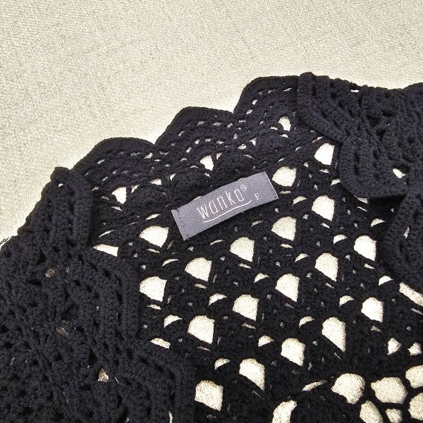 黑鉤針簍空小外套 女上衣 / 二手女裝 / 穿搭