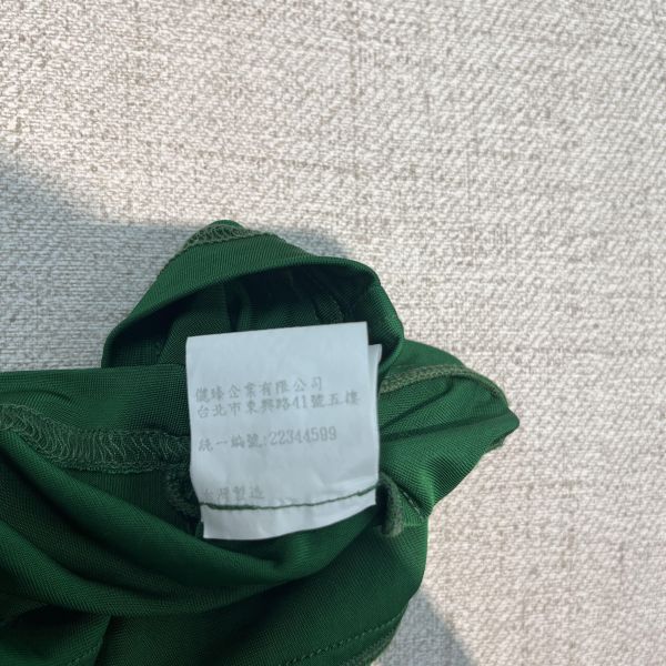 綠色無袖亮片短袖 女上衣,二手女裝,穿搭,上衣,外套,襯衫