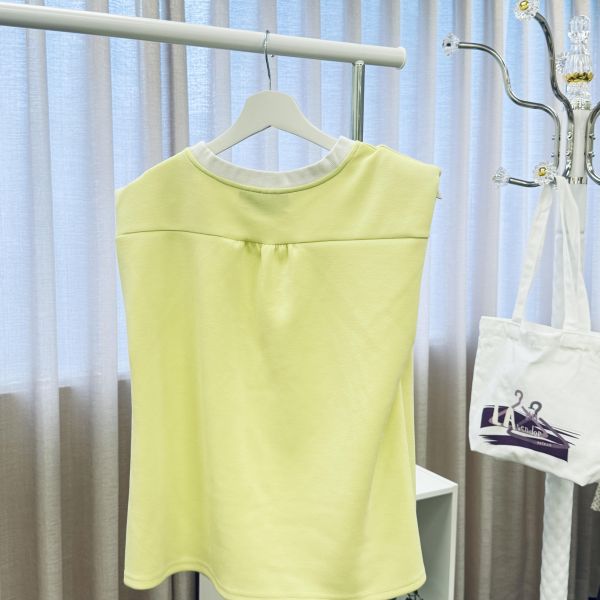 明亮黃運動套裝 二手穿搭,古著,OOTD,高CP,永續 套裝 運動