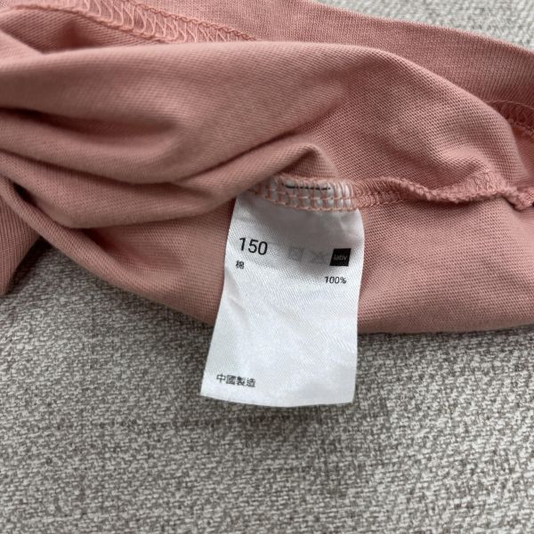 柔和粉小白T恤 女上衣,二手女裝,穿搭,上衣,外套,襯衫 卡通 小白